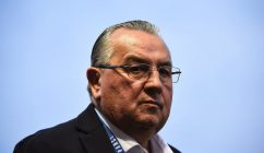 Reims : Caillot fustige l'arbitrage et la VAR